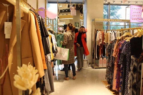 汉派服装 三十年沉浮间的回归与迭代